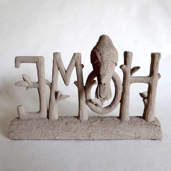 RESIN HOME SPARROW BIRD BRANCH LOG SIGN DECORATION (PRE-OWNED) - Picture 4 of 13